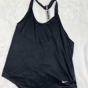 Nike top